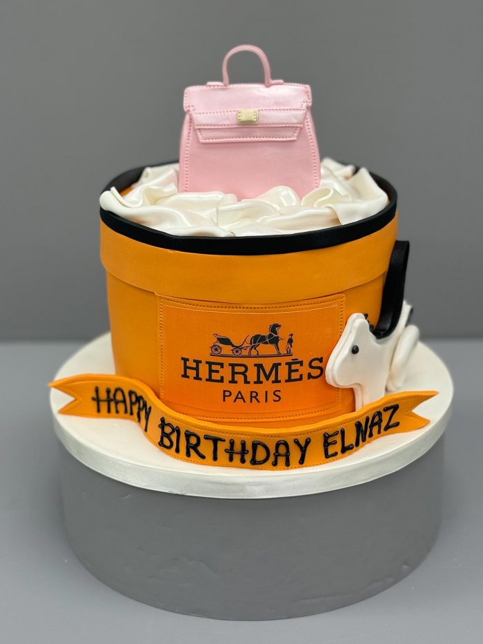 DS0010---Hermes-Birthday-Cake